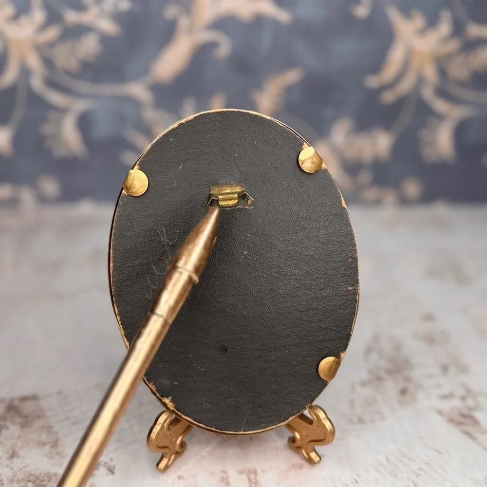 Antique Victorian Oval Brass Picture Frame Ornate Tabletop Photo Frame